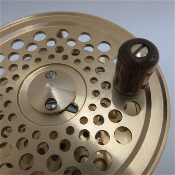 フライリール８５３３Ｇ